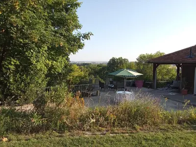 Jardin de l'établissement Loisirs, rando, golf et quiétude vexinoise