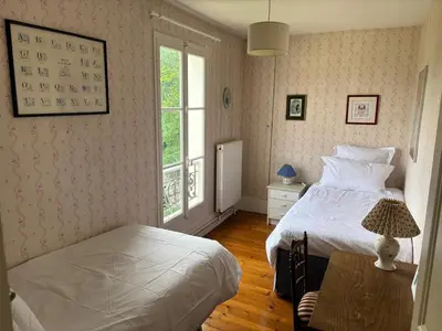 Un ou plusieurs lits dans un hébergement de l'établissement Les Buis Cozy House 1 hour from Paris