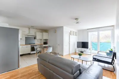 Cuisine ou kitchenette dans l'établissement Venturia - 23 min en train de Paris