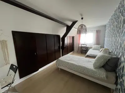 Un ou plusieurs lits dans un hébergement de l'établissement Maison 5 Ch - Familles & Pros - Quartier Premium