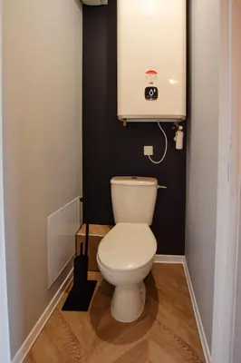 Salle de bains dans l'établissement Le Cocon du Jardin duplex cosy, moderne et fibre