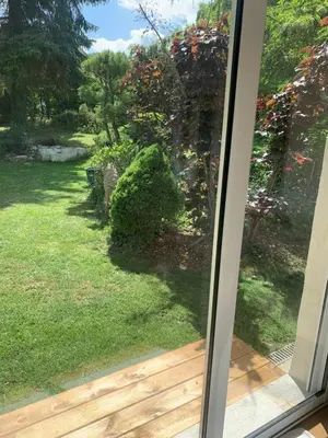 Jardin de l'établissement L Orée du Bois