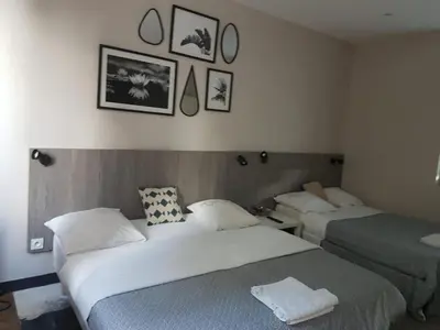 Un ou plusieurs lits dans un hébergement de l'établissement Renovated house ideal for families and friends