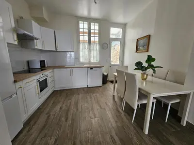 Cuisine ou kitchenette dans l'établissement Villa des Souvenirs