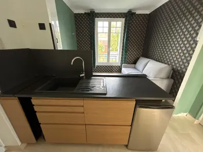 Cuisine ou kitchenette dans l'établissement Studio - terrasse - 3 ou 4 personnes