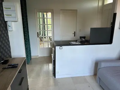 Cuisine ou kitchenette dans l'établissement Studio - terrasse - 3 ou 4 personnes