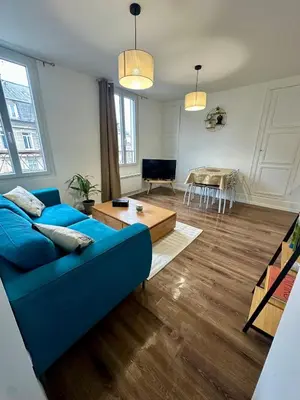 Coin salon dans l'établissement Appartement moderne Gare de Vernon 5min Vélos inclus