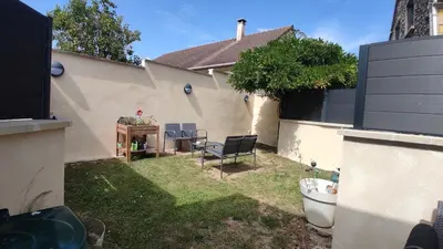 Jardin de l'établissement Maison avec jardin