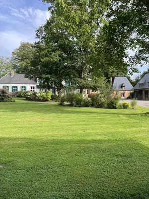Jardin de l'établissement Gîte Gîtes de France® - Le Long Fresnay