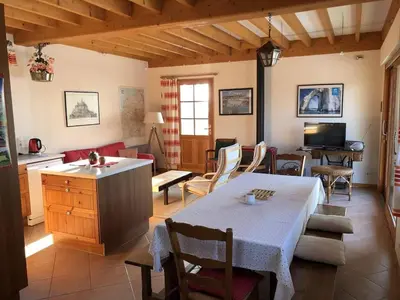 Télévision ou salle de divertissement dans l'établissement Gîte Gîtes de France® - La Clef des Champs