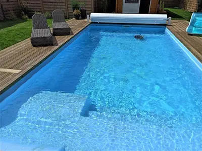 Piscine de l'établissement Gîte Gîtes de France® - Le Cottage des Hauts Poiriers - Piscine & Spa ou située à proximité
