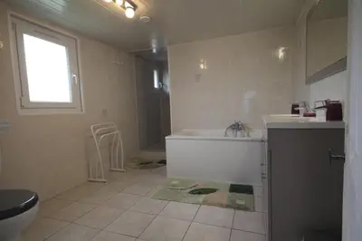 Salle de bains dans l'établissement Gîte Gîtes de France® - L'Orvason