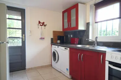 Cuisine ou kitchenette dans l'établissement Gîte Gîtes de France® - L'Orvason