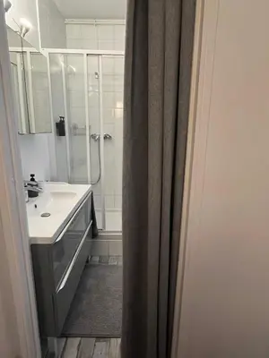 Salle de bains dans l'établissement Charmant 42m2 - Vieux Marché 8 min