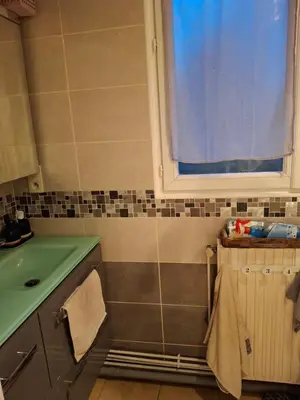 Salle de bains dans l'établissement Caro