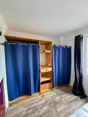 Un ou plusieurs lits dans un hébergement de l'établissement Maison avec terrasse au cœur de Dieppe