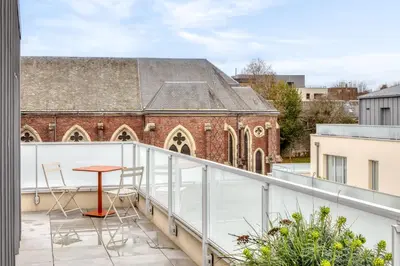 Balcon ou terrasse dans l'établissement Les Mathurins F2 unique terrasse parking et sport