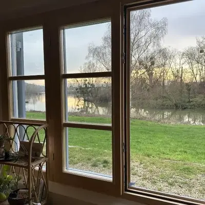 Maison en bord de seine