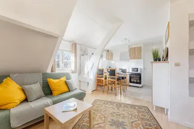 Cuisine ou kitchenette dans l'établissement Du côté de Giverny - Avec Parking Privé