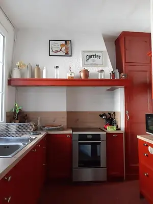 Cuisine ou kitchenette dans l'établissement Dieppe à la plage