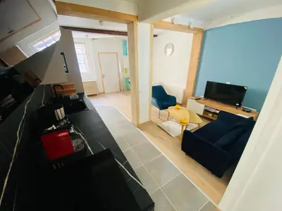 Télévision ou salle de divertissement dans l'établissement Rouen Intime - Cocon rénové en Hypercentre - 256