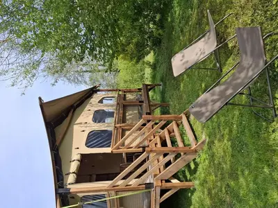 Plan de l'établissement Bungalow toilé - Terrasse pour 5 personnes - API-1-52-1585