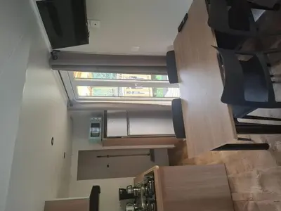 Cuisine ou kitchenette dans l'établissement Mobil-home 4 pers avec terrasse - API-1-52-1583