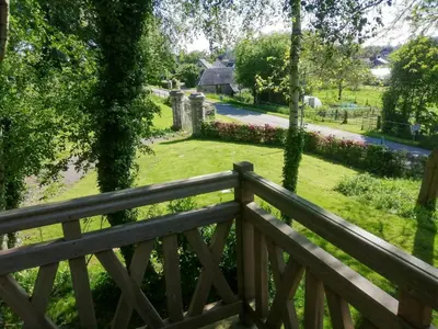 Jardin de l'établissement Cottage In Château Grounds Near Rouen