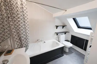 Salle de bains dans l'établissement Gare centre Rouen linge et ménages inclus