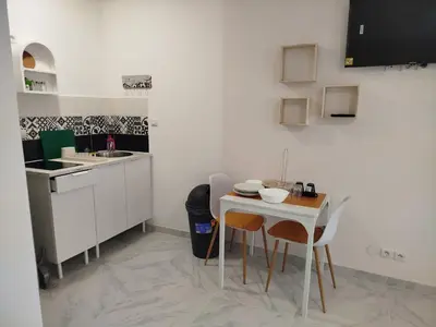 Cuisine ou kitchenette dans l'établissement Studio val Notre dame
