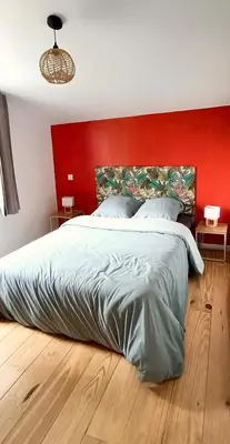 Un ou plusieurs lits dans un hébergement de l'établissement logement indépendant La Houppevillaise