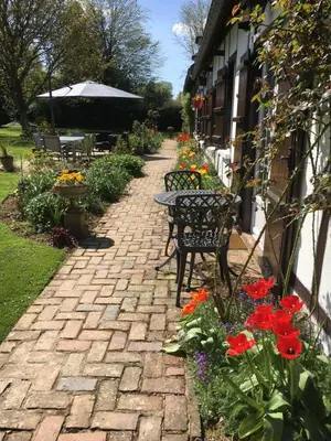 Jardin de l'établissement Le Petit Verger