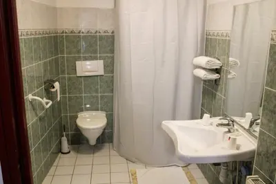 Salle de bains dans l'établissement chambres d'hotes du colvert