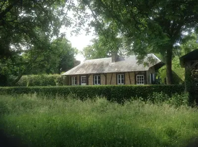 Jardin de l'établissement Charmante Petite Maison dans le Jardin