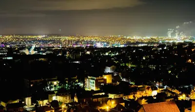 Vue générale sur Rouen ou vue de la ville depuis la maison de vacances
