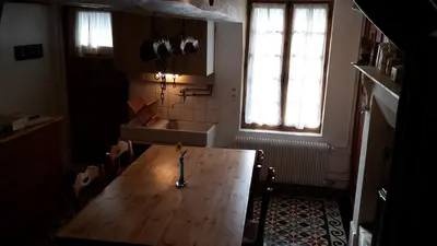 Coin salon dans l'établissement Les Hirondelles