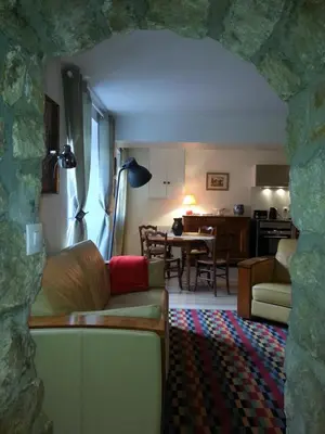Coin salon dans l'établissement GÎTE DU VALAMBOURG