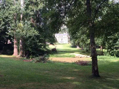 Jardin de l'établissement Le Beauvaisis