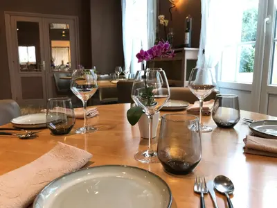 Boissons dans l'établissement Logis Hôtel Les Airelles Neufchâtel En Bray