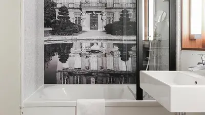 Salle de bains dans l'établissement Campanile NATURE - Epône