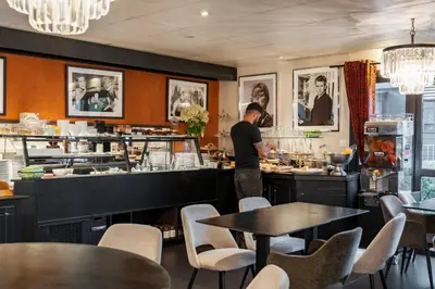 Nourriture dans l'hôtel ou à proximité