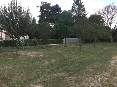 Jardin de l'établissement Le Moulin Aux Moines
