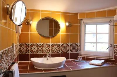Salle de bains dans l'établissement La Chaîne D'or