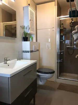 Salle de bains dans l'établissement Dieppe centre historique proche château et plage