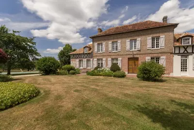 Jardin de l'établissement Chambre d'hotes de la Vallee