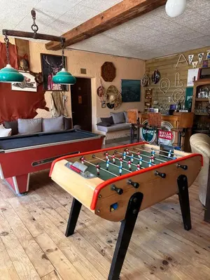 Billard dans l'établissement La Ferme Oasis