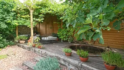 Jardin de l'établissement La Ferme Oasis