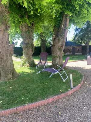 Jardin de l'établissement Le petit manoir