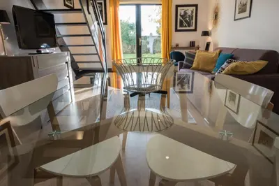 Coin salon dans l'établissement Le Criollo