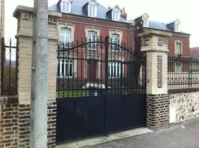 Plan de l'établissement Chambre meublée